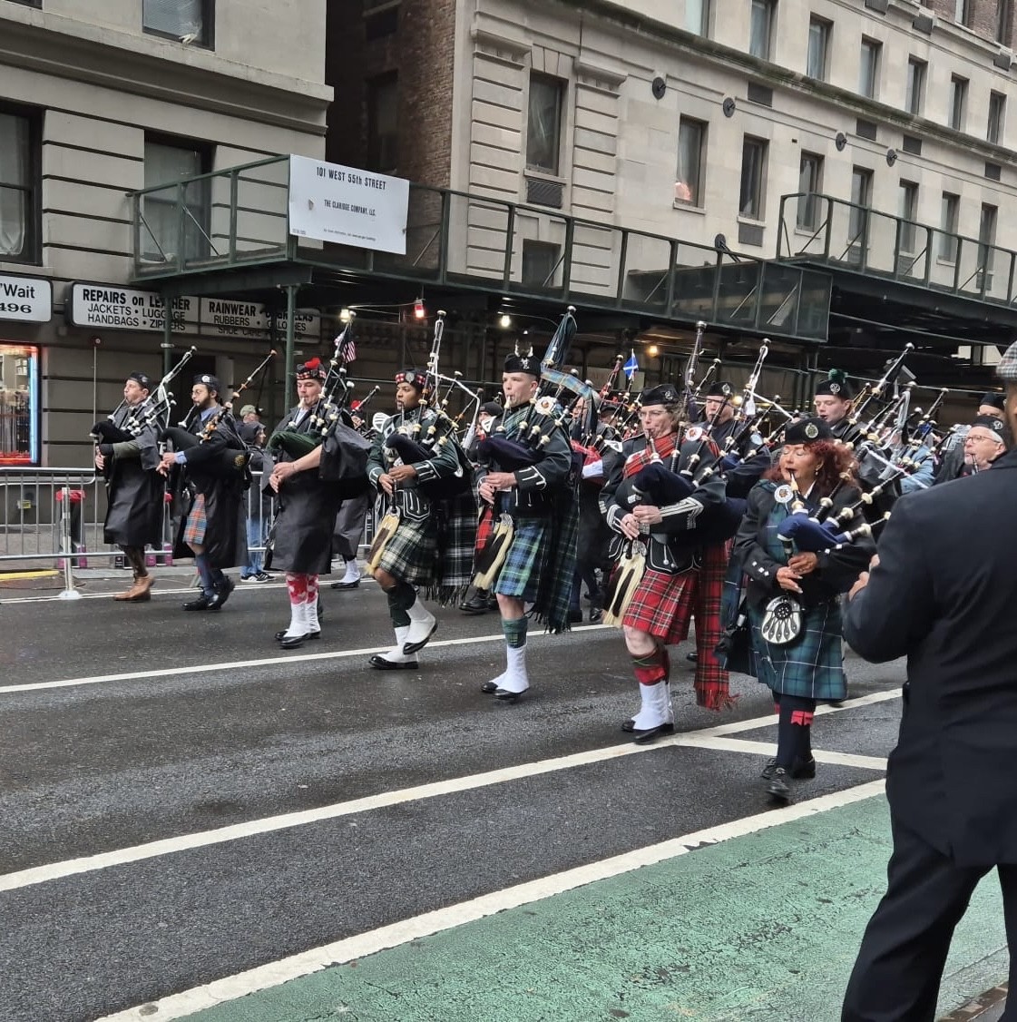 Pipe band at New York Tartan Day parade